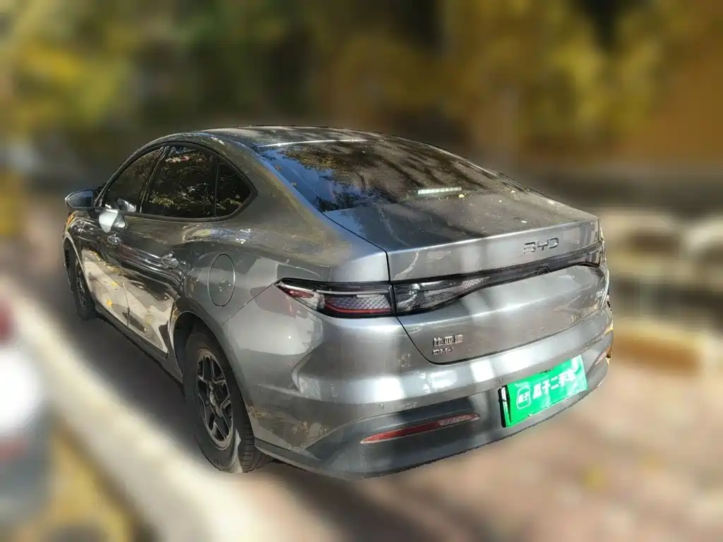 BYD Seal 05 DM-i — фото 4