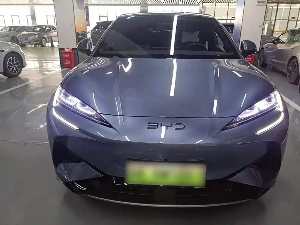 BYD Sealion 07 EV — фото 2