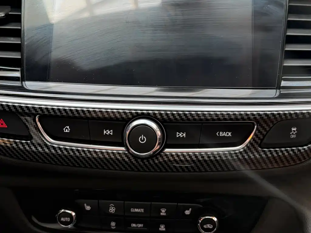 Buick Regal — фото 15