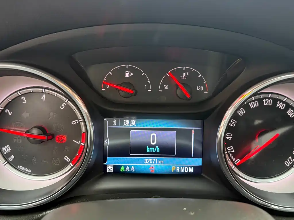 Buick Regal — фото 17