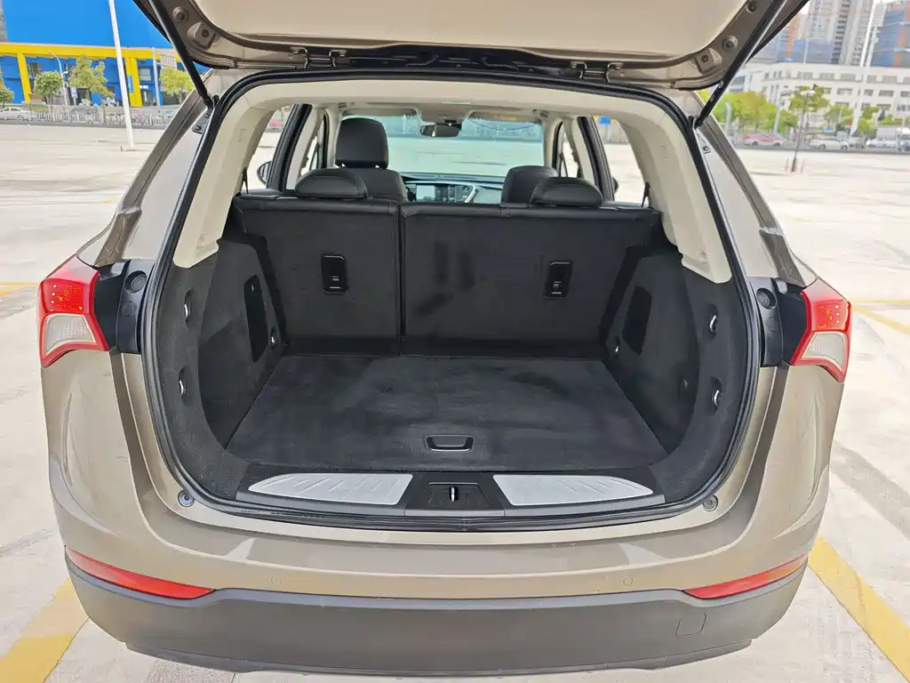 Buick Envision Plus — фото 17