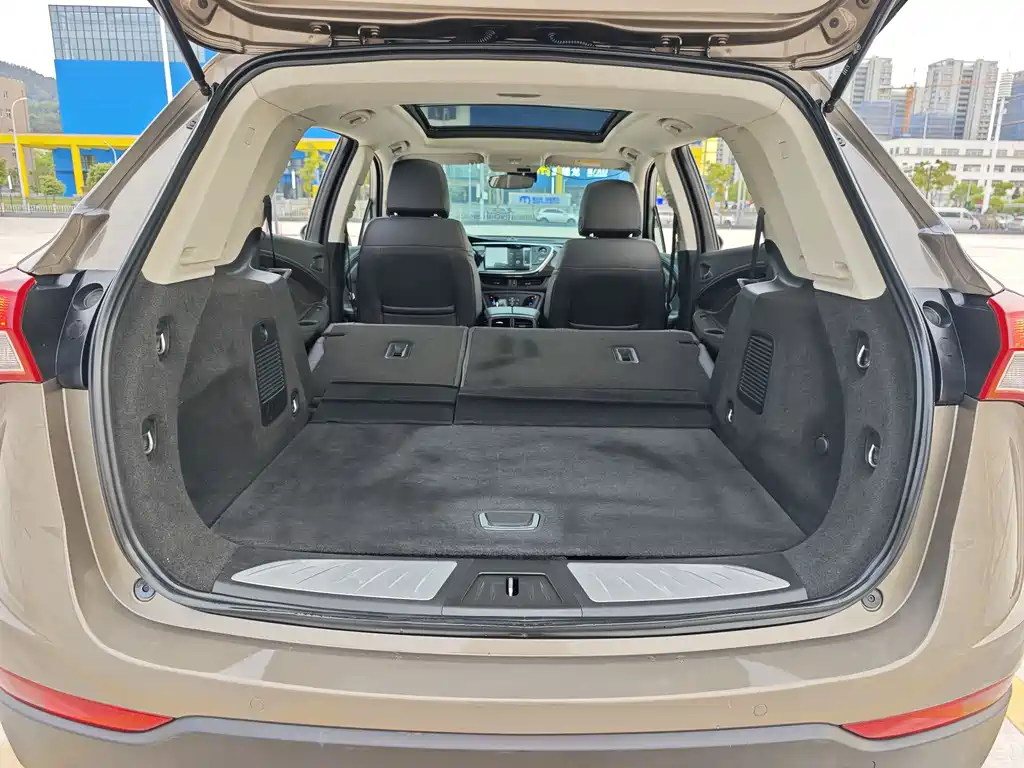 Buick Envision Plus — фото 20
