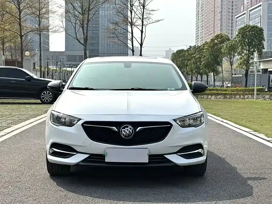 Buick Regal — фото 2