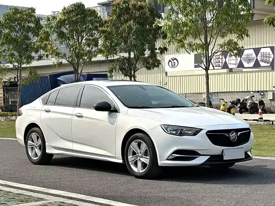 Buick Regal — фото 3