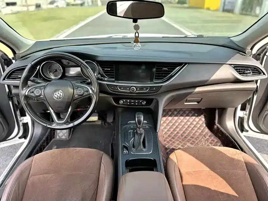 Buick Regal — фото 4