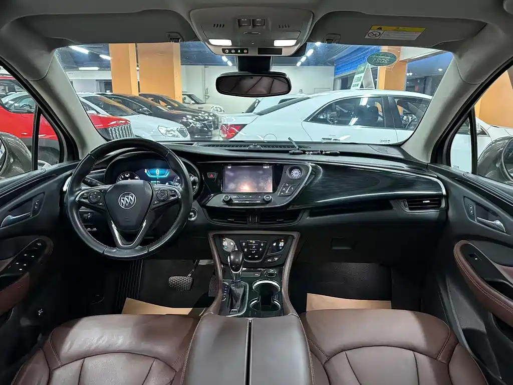Buick Envision Plus — фото 4