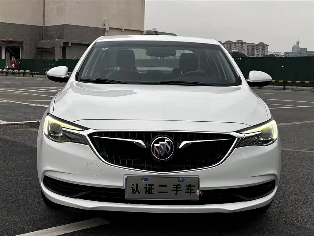 Buick Excelle — фото 2
