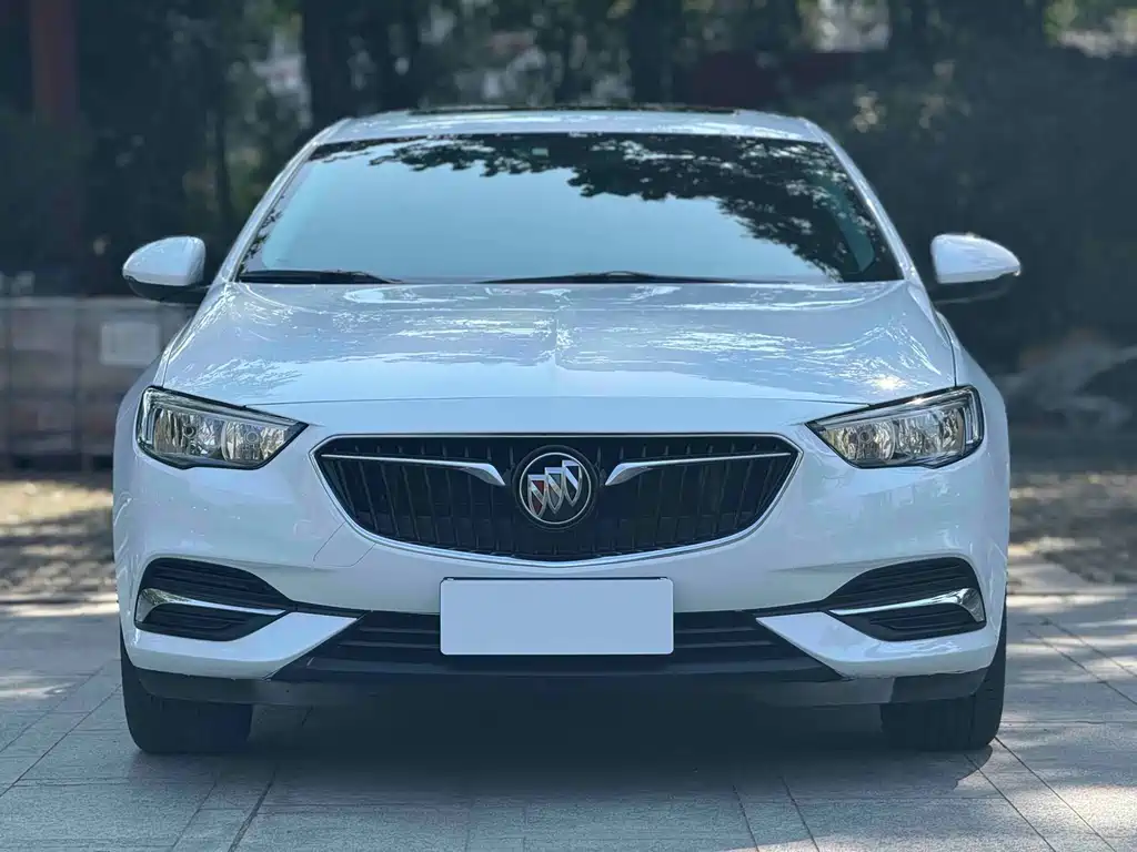 Buick Regal — фото 2