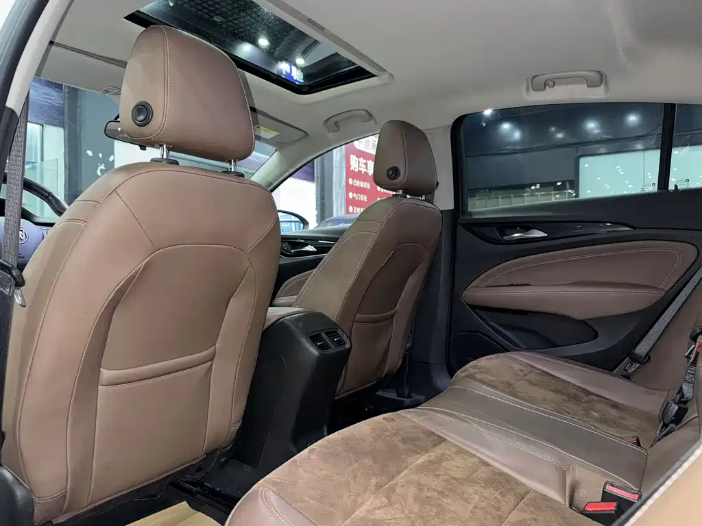 Buick Regal — фото 18