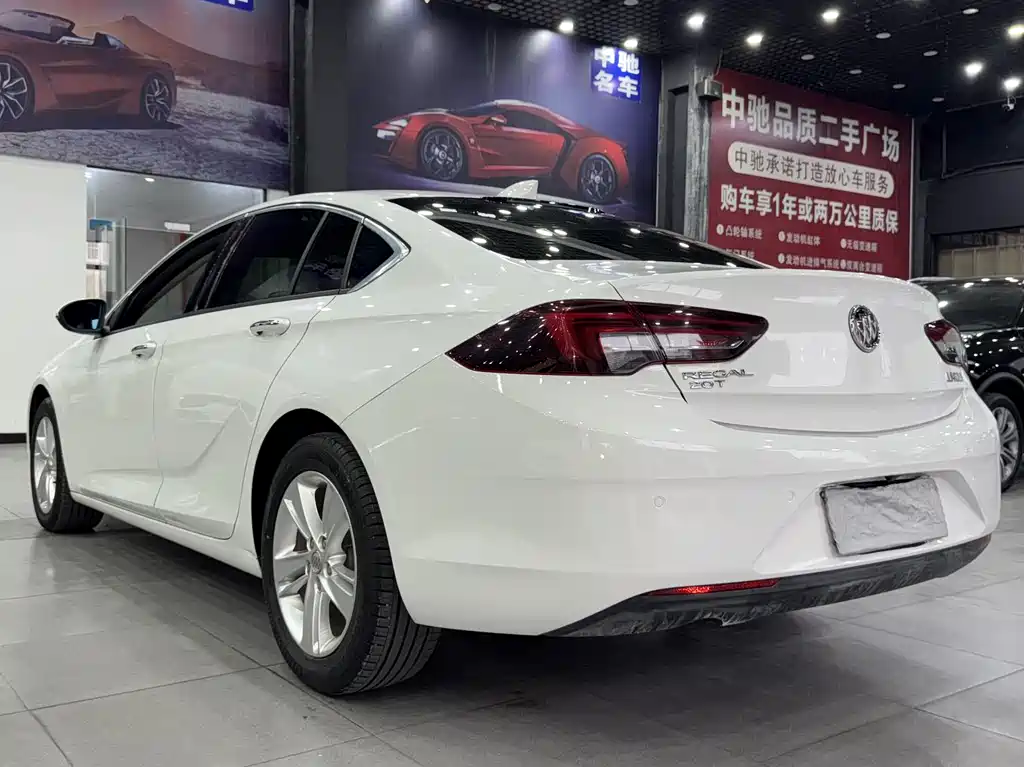 Buick Regal — фото 21