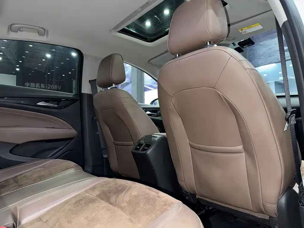 Buick Regal — фото 7