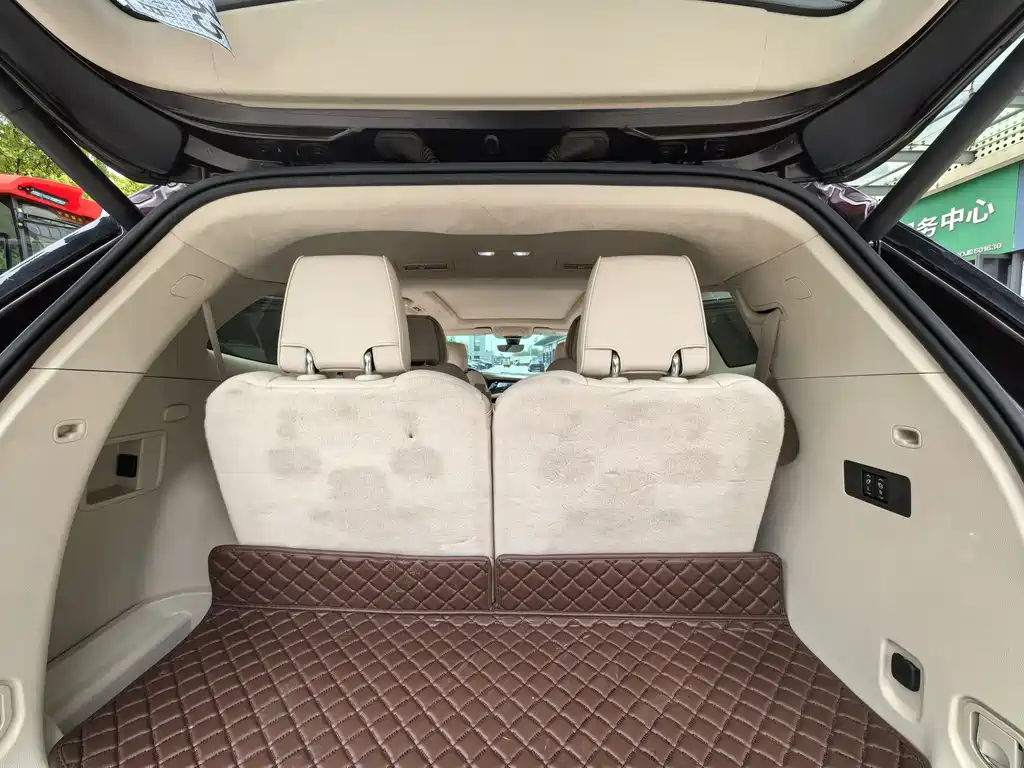Buick Enclave — фото 19