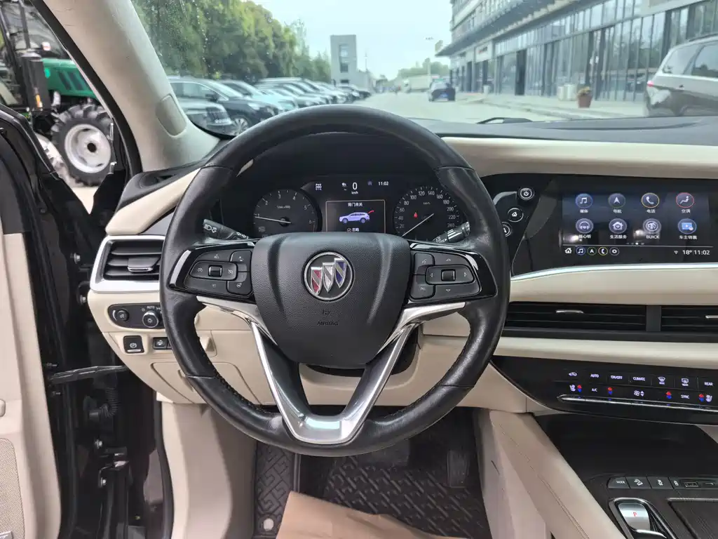 Buick Enclave — фото 28