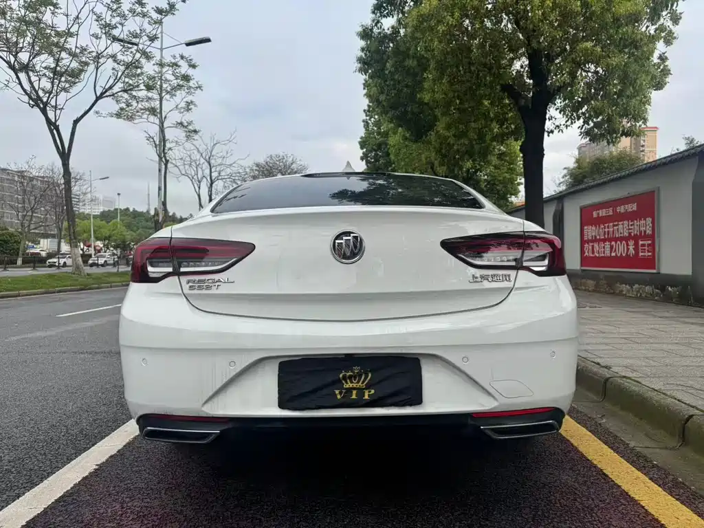 Buick Regal — фото 6