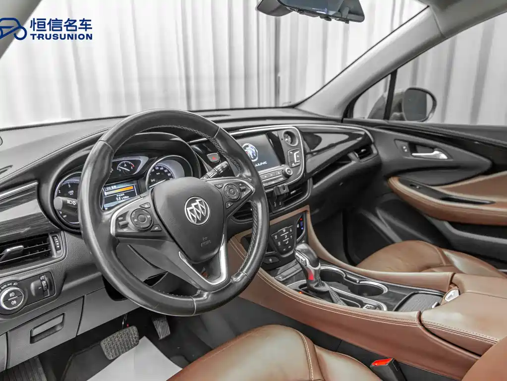 Buick Envision Plus — фото 11