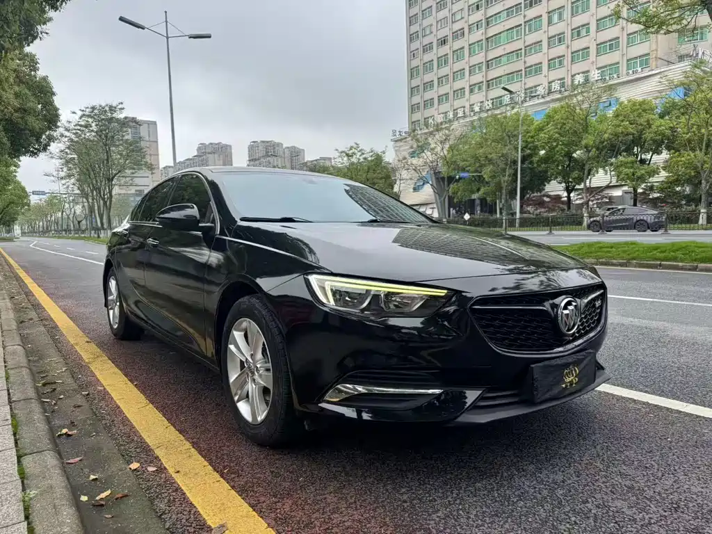 Buick Regal — фото 3