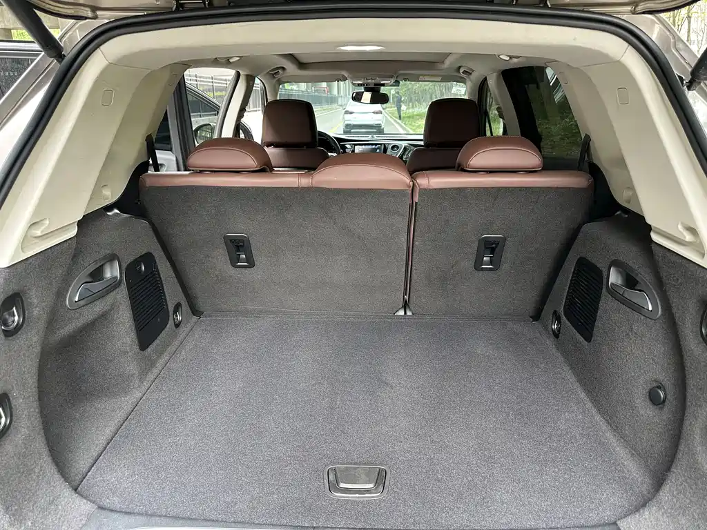 Buick Envision Plus — фото 9