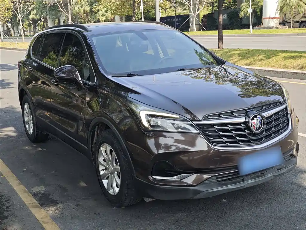 Buick Envision Plus — фото 20