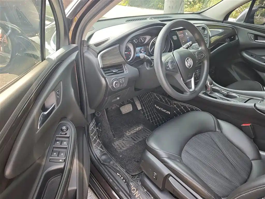 Buick Envision Plus — фото 7