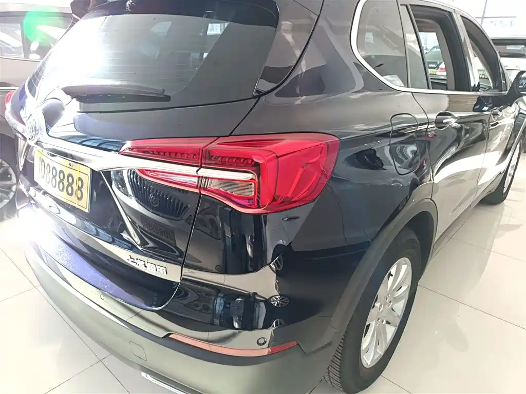 Buick Envision Plus — фото 24
