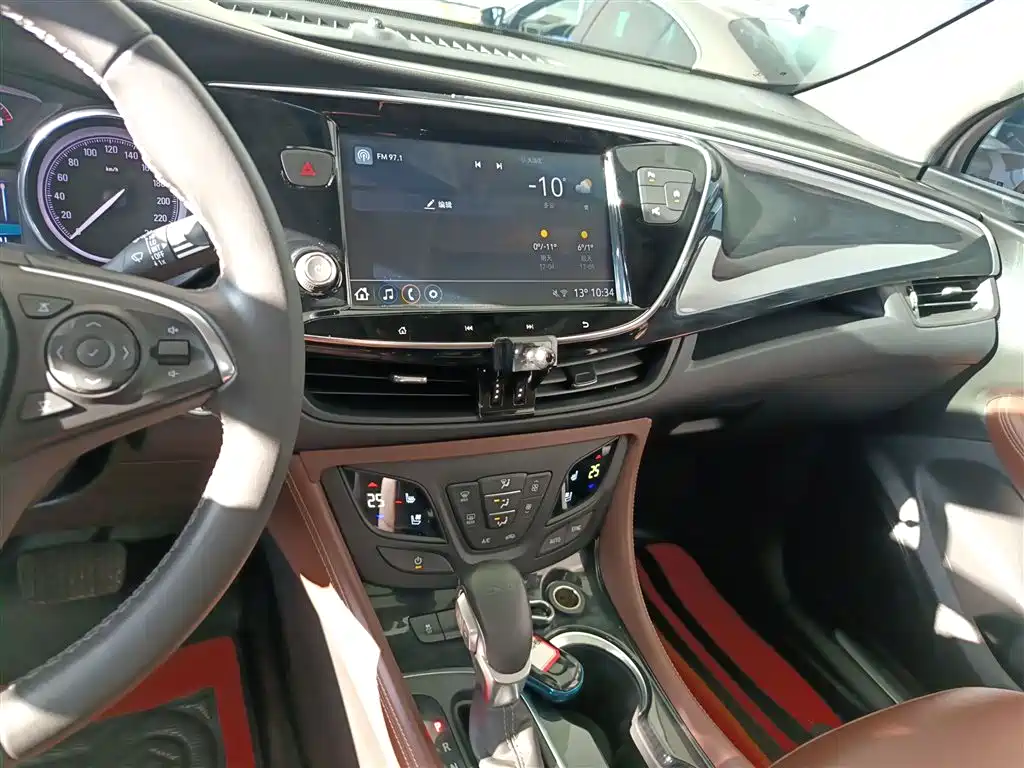 Buick Envision Plus — фото 5