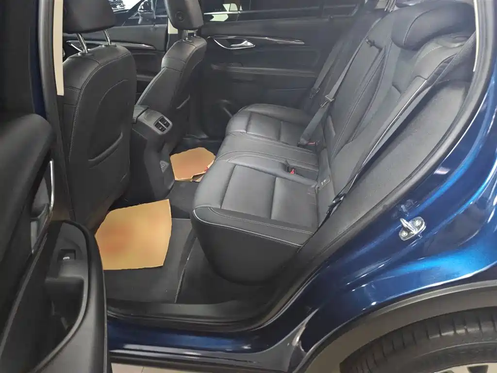 Buick Envision Plus — фото 14