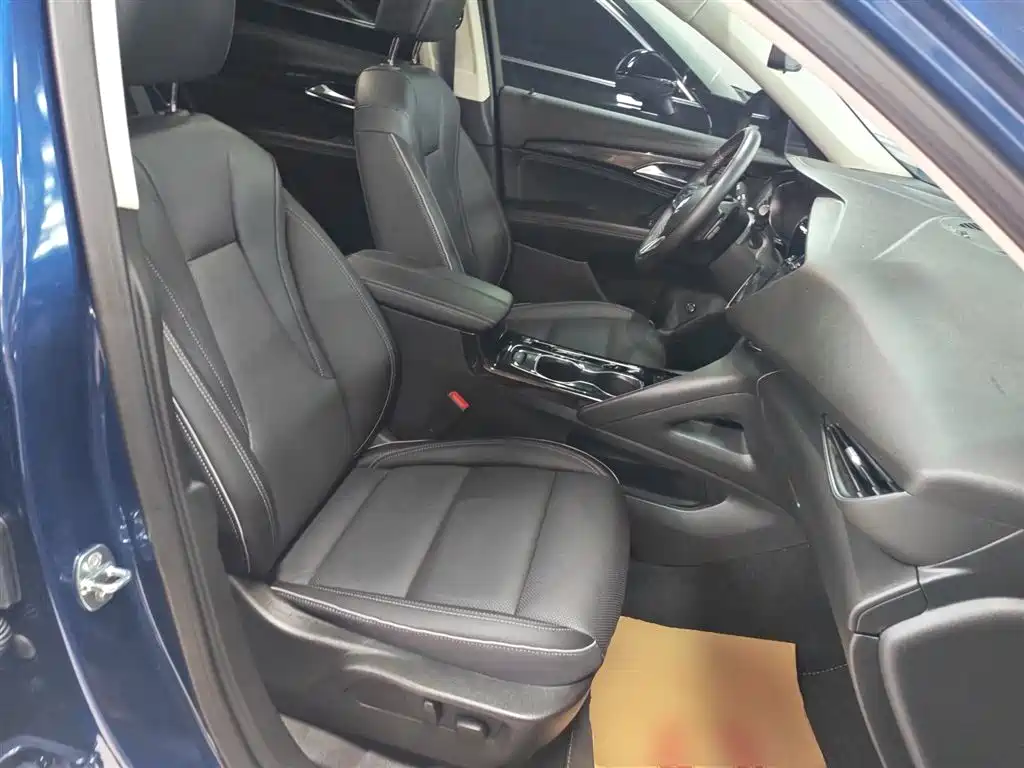 Buick Envision Plus — фото 17