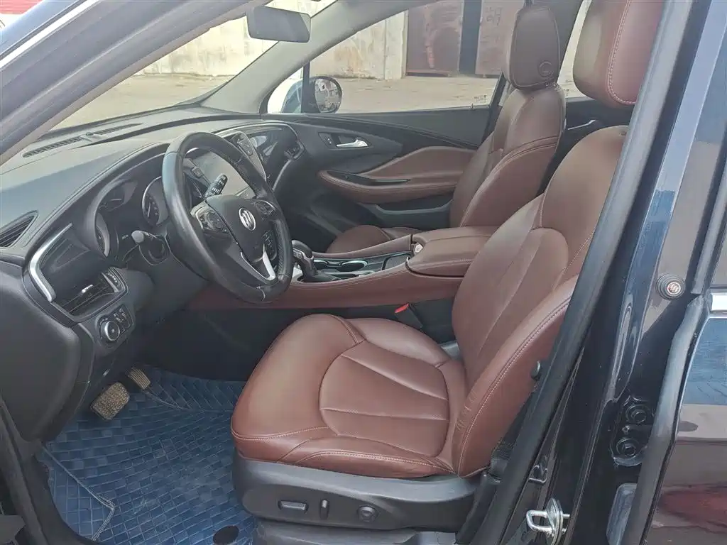Buick Envision Plus — фото 15