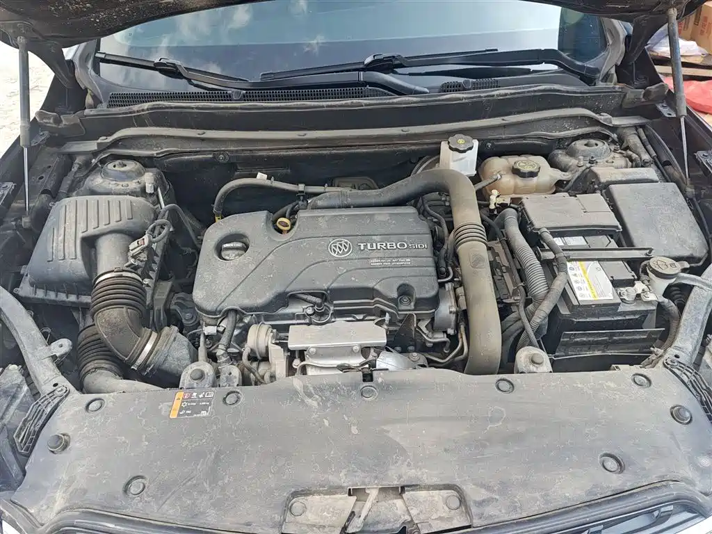 Buick Envision Plus — фото 20