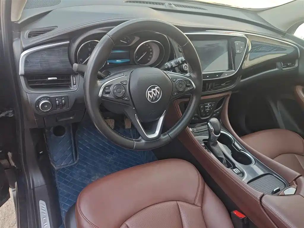 Buick Envision Plus — фото 10