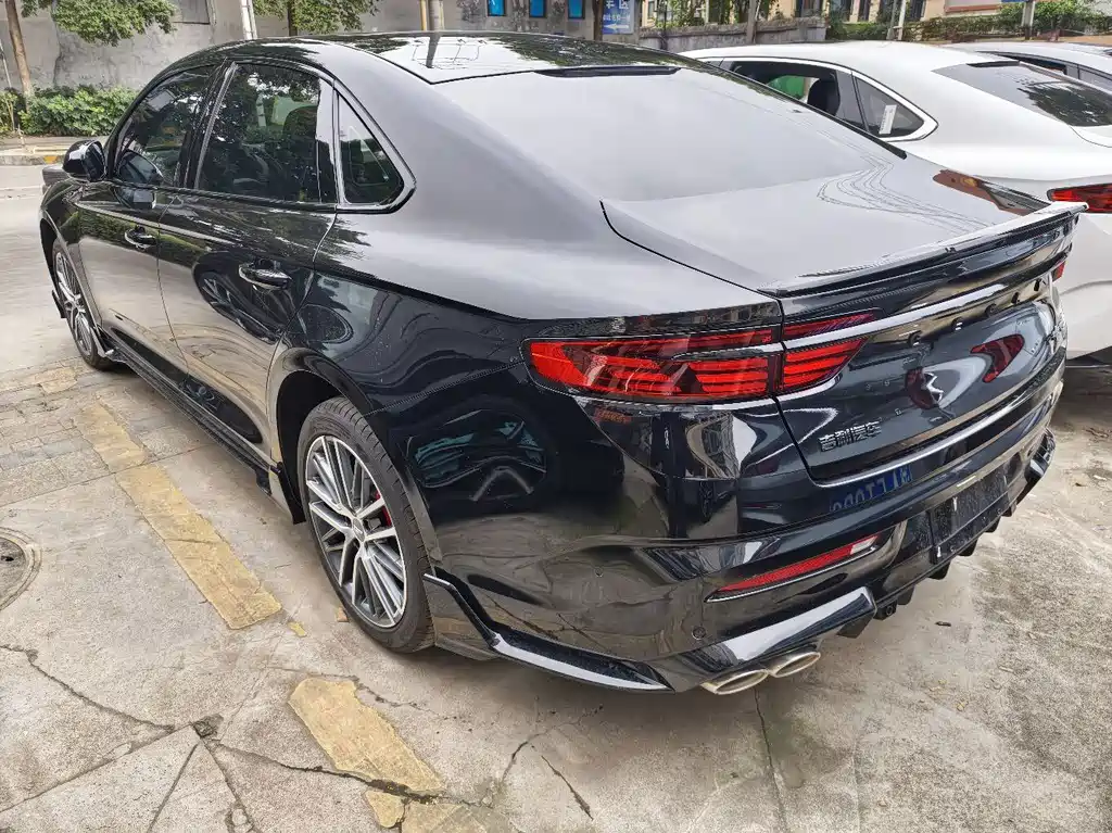Geely Preface — фото 14