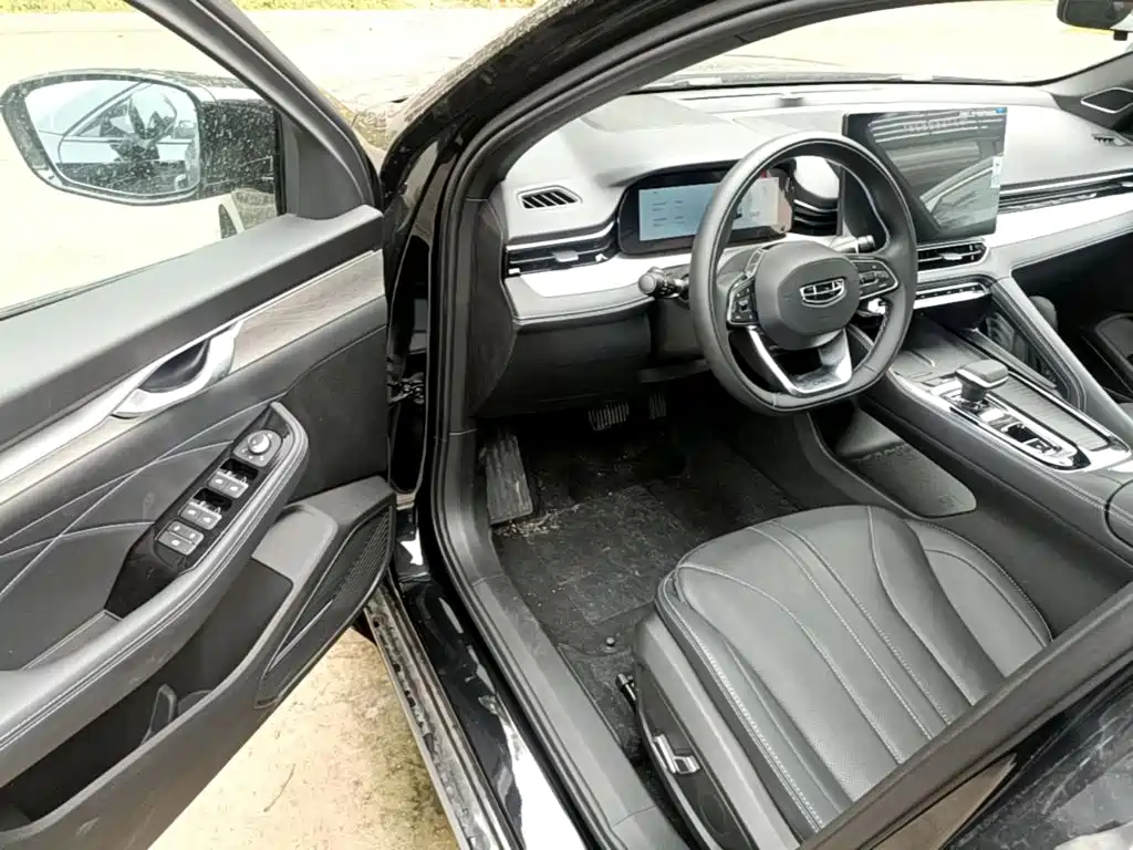 Geely Preface — фото 15