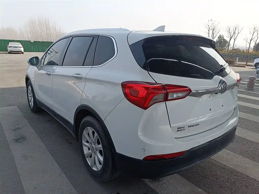 Buick Envision Plus — фото 23