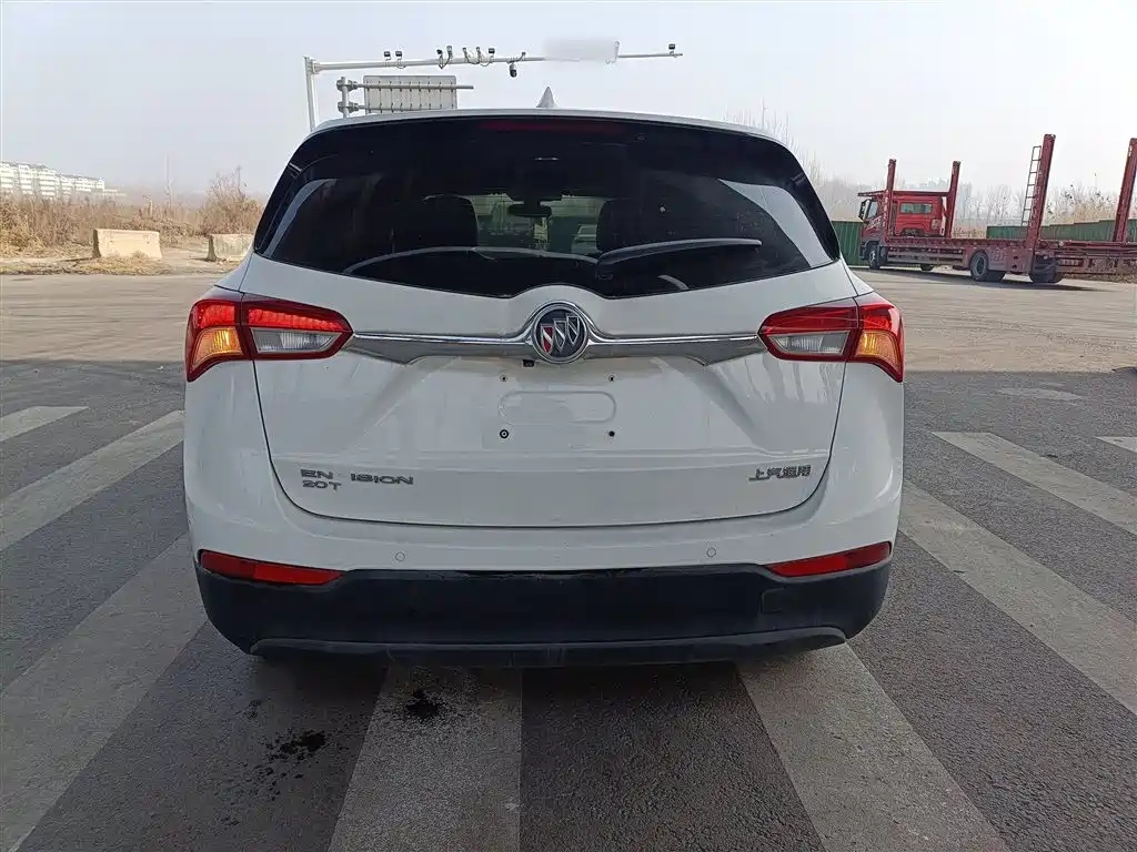 Buick Envision Plus — фото 4