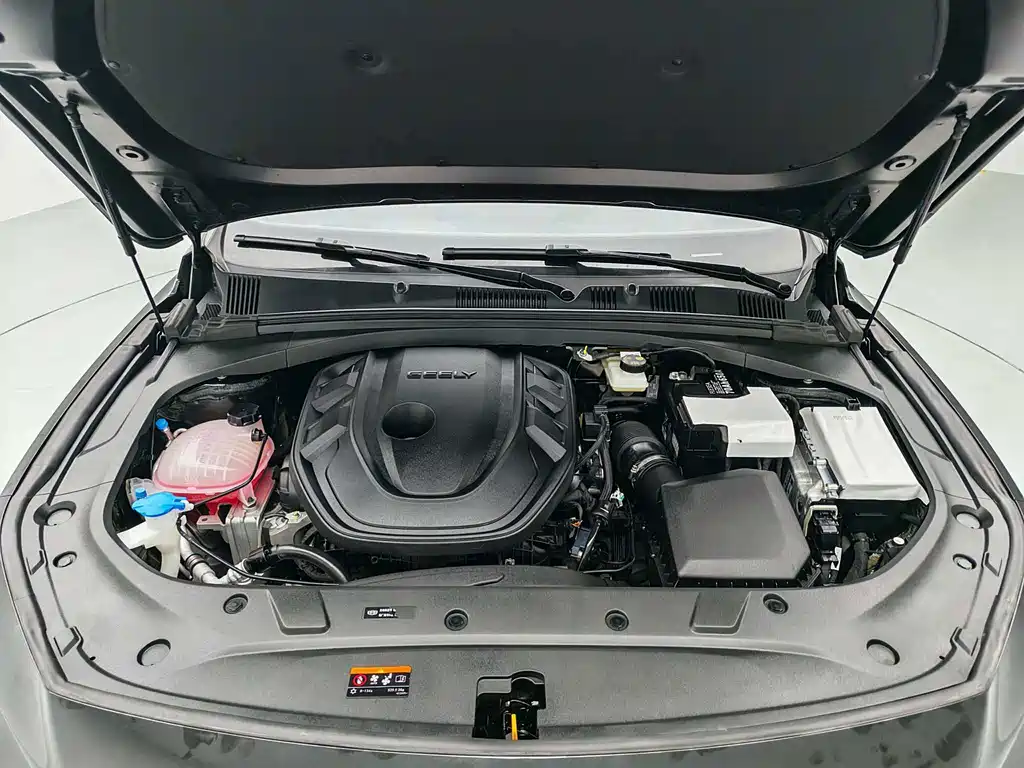 Geely Preface — фото 15