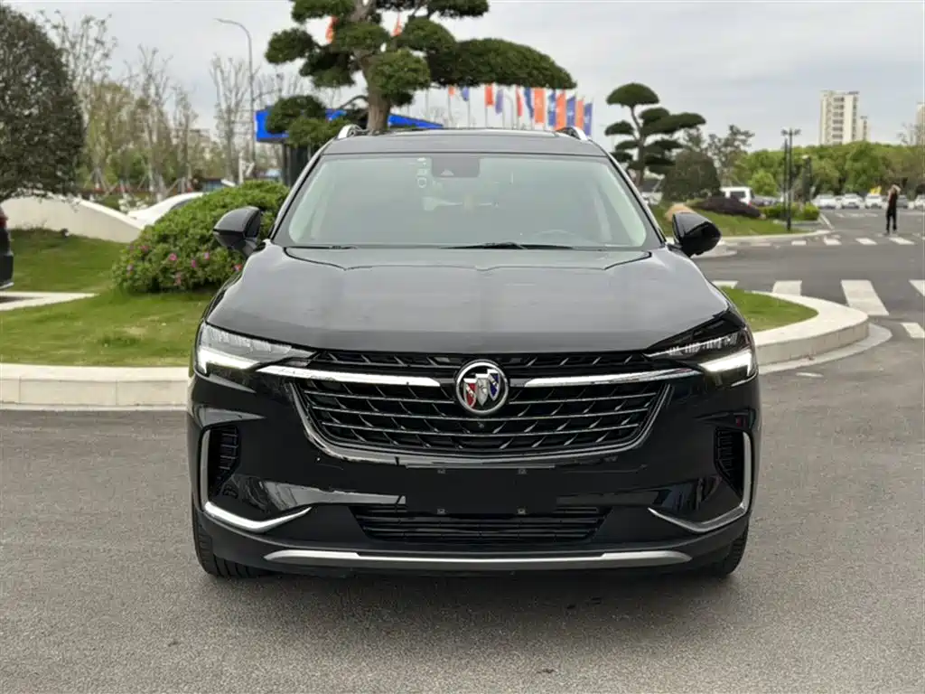 Buick Envision Plus — фото 10