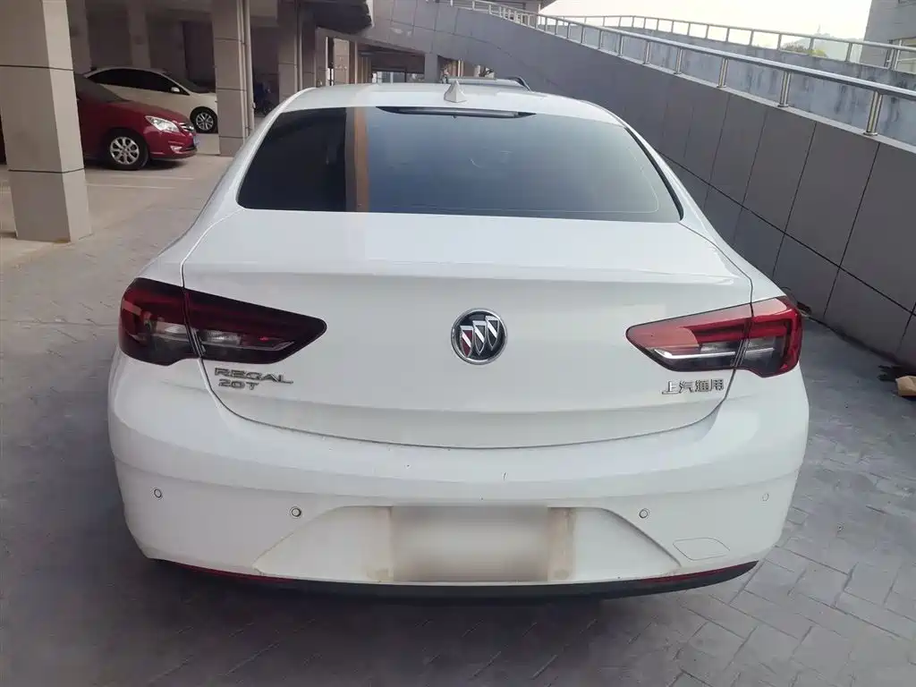 Buick Regal — фото 6