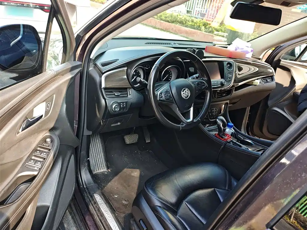 Buick Envision Plus — фото 14