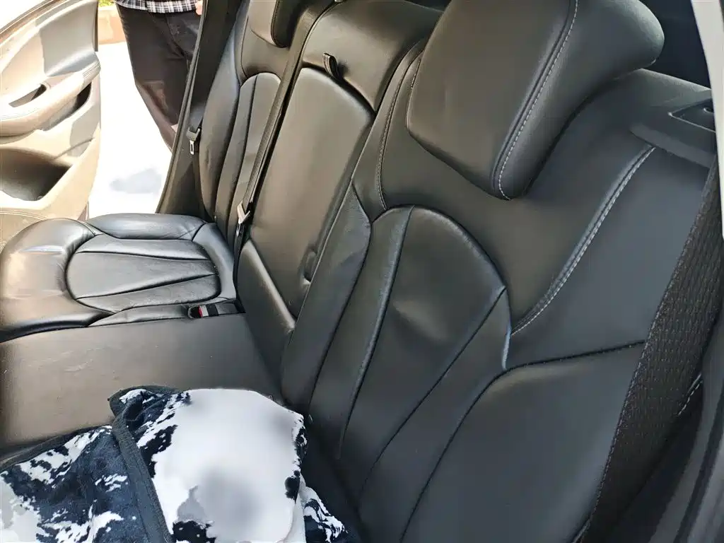 Buick Envision Plus — фото 15