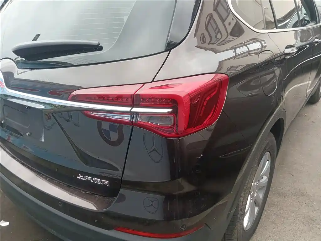 Buick Envision Plus — фото 24