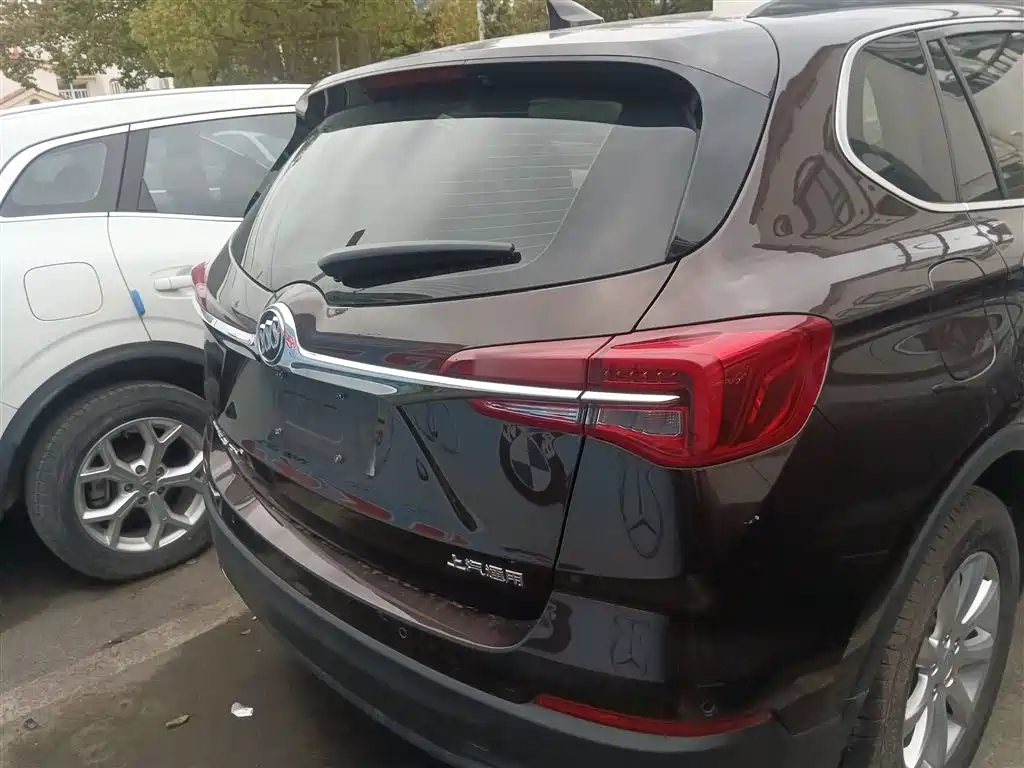 Buick Envision Plus — фото 4