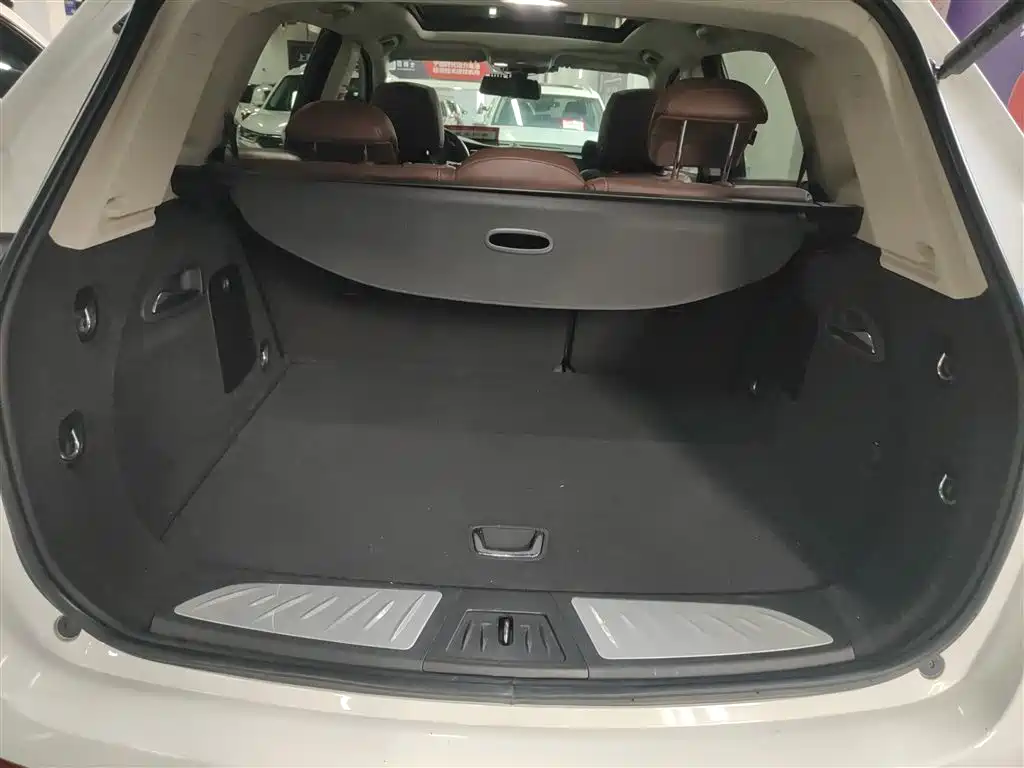 Buick Envision Plus — фото 15