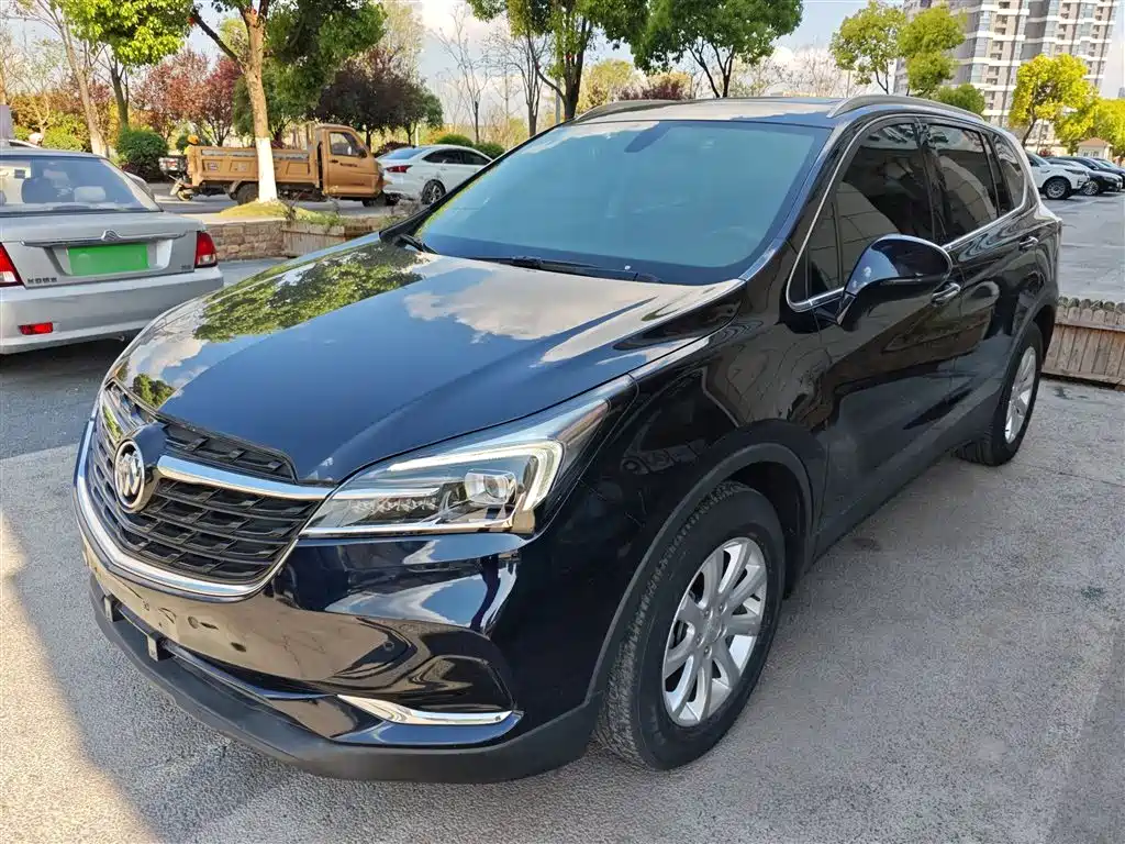 Buick Envision Plus — фото 2