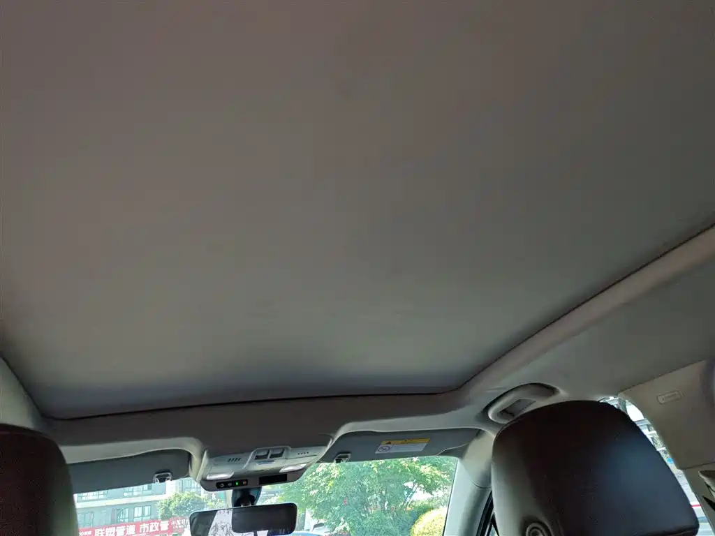 Buick Envision Plus — фото 18