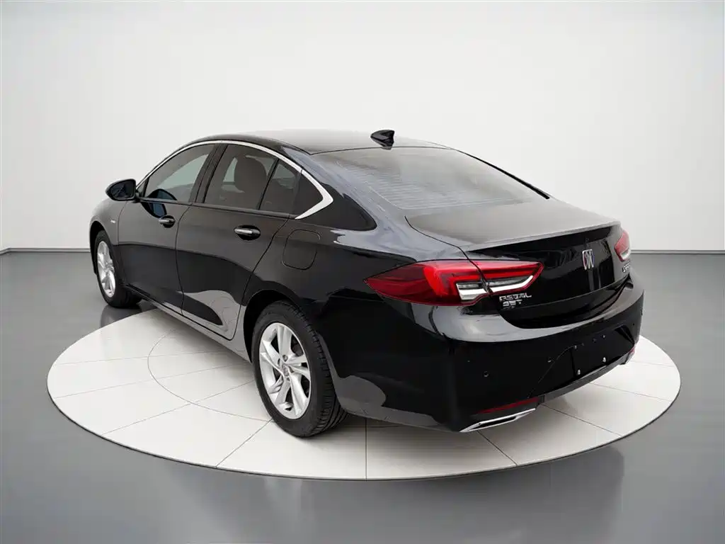 Buick Regal — фото 5