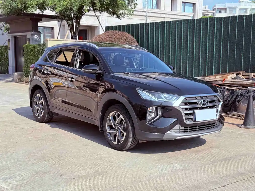 Hyundai Tucson — фото 3