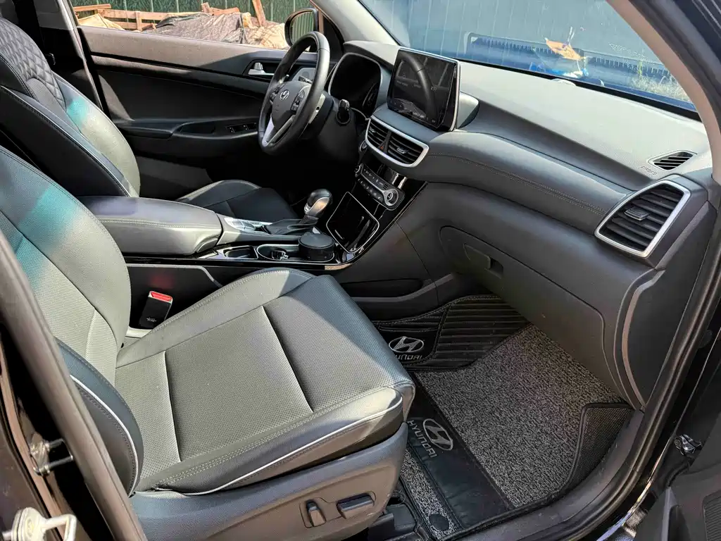 Hyundai Tucson — фото 4