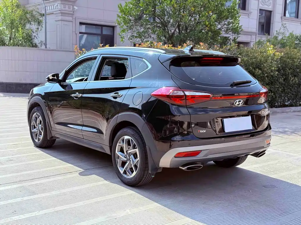Hyundai Tucson — фото 8