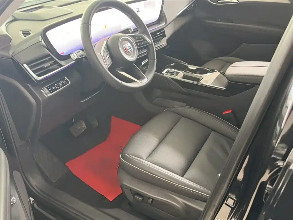 Buick Envision Plus — фото 13
