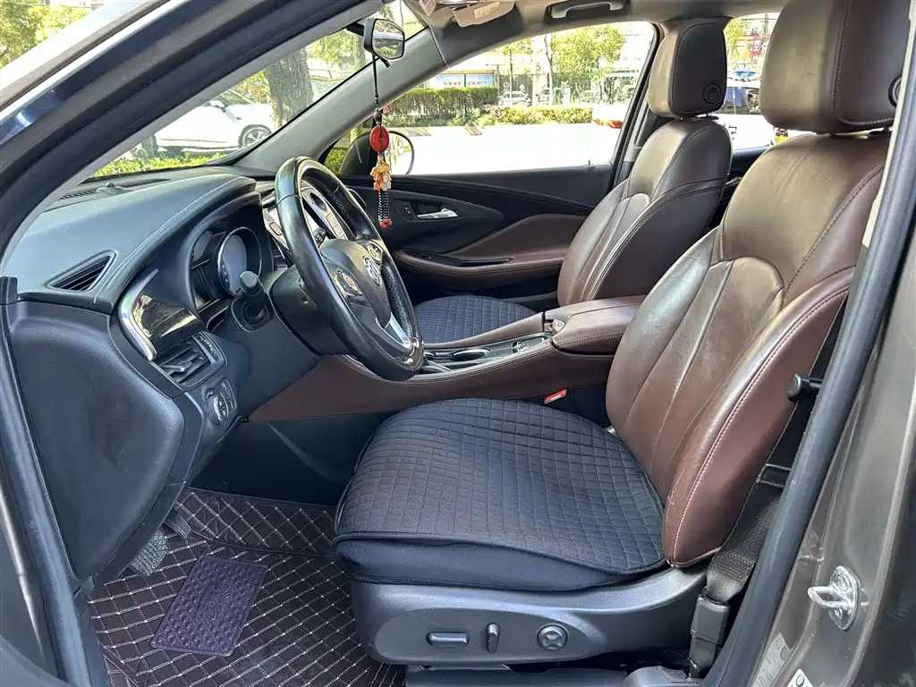 Buick Envision Plus — фото 23